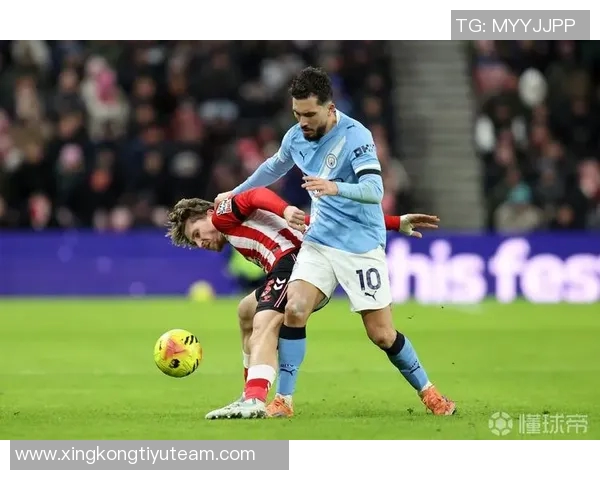 英超争冠形势紧张第2到第11名仅差4分竞争激烈